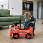 Voiture Porteur Bébé Free2Move Pompiers avec Sons et Lumières – Porteur Enfant Stable et Ludique | Inya Baby Algérie