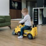 Voiture Porteur Bébé Free2Move Bulldozer avec Sons et Lumières – Porteur Enfant Chantier 19-36 Mois | Inya Baby – Image 3