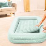 Matelas Gonflable Enfant INTEX 1 Place avec Gonfleur à Main – Lit de Voyage Portable – Image 3
